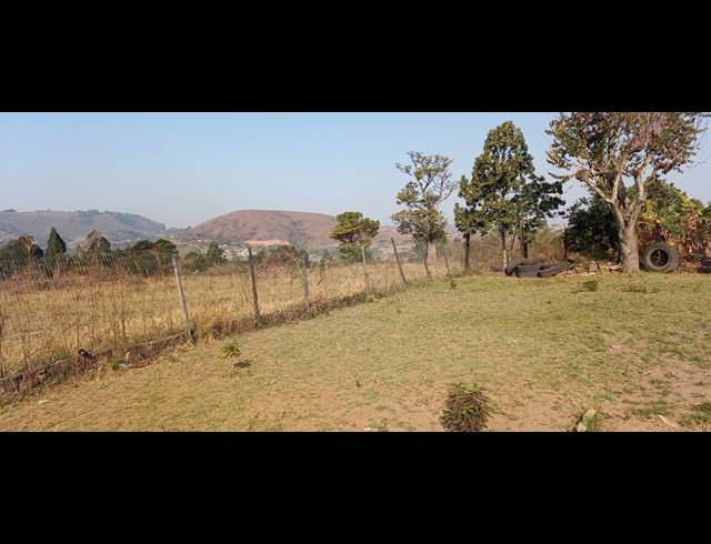 145,500M² VACANT LAND FOR SALE IN CLIFFDALE